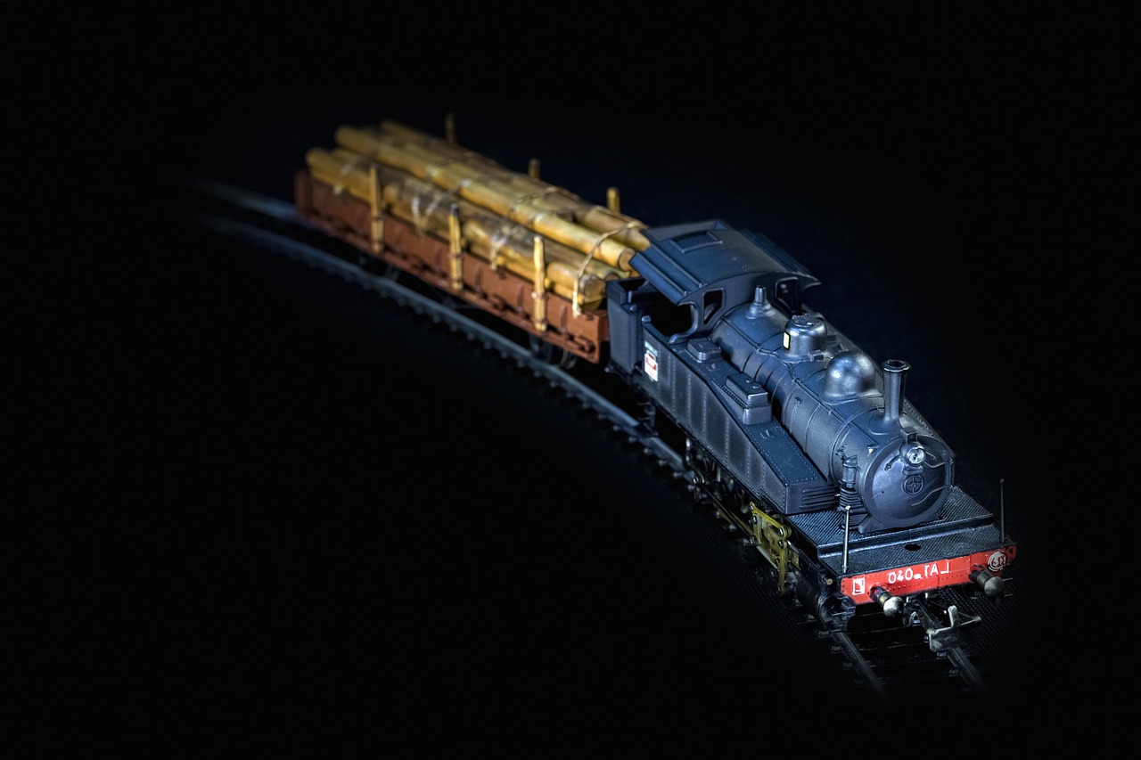 How to Build a Model Train Layout